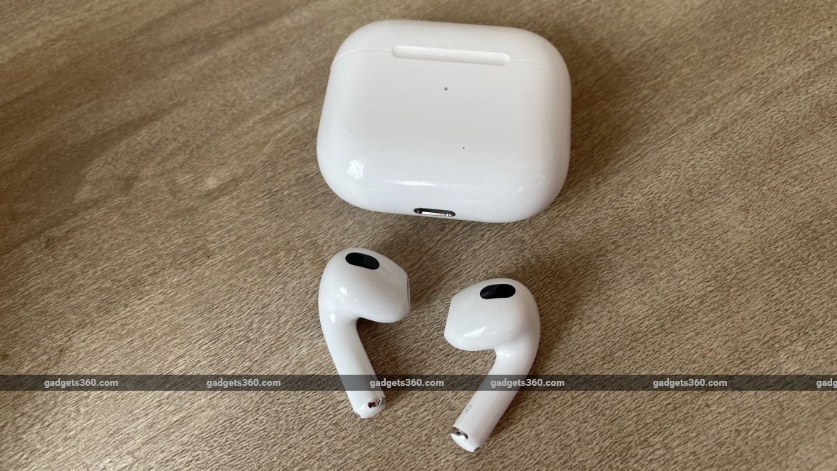Rediscover Your Favorite Artists with Apple AirPods 3: True-to-Life Sound Reproduction