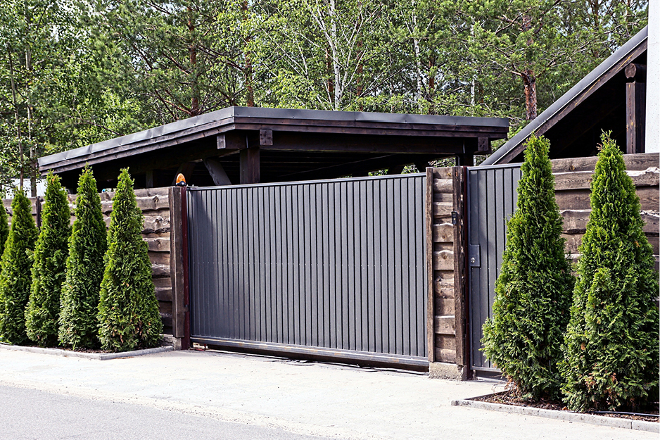 Functional Elegance: Innovative Garage and Gate Designs
